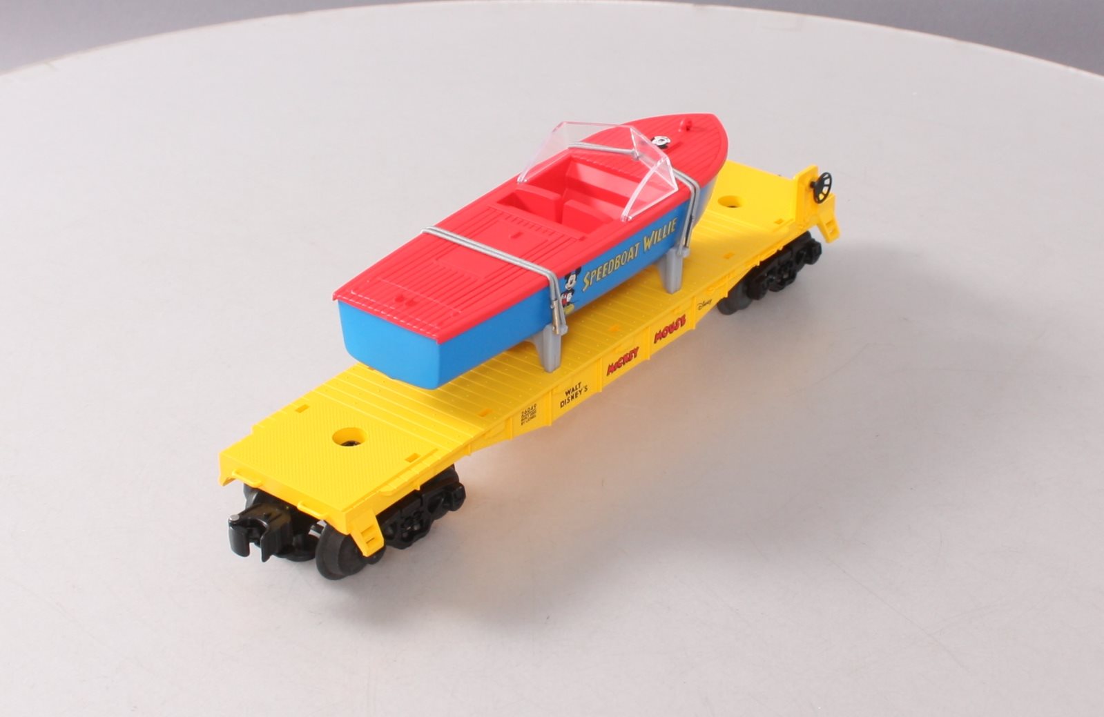 Lionel 6-26049 Disney Flat w/Speedboat Willy Boat LN/Box
