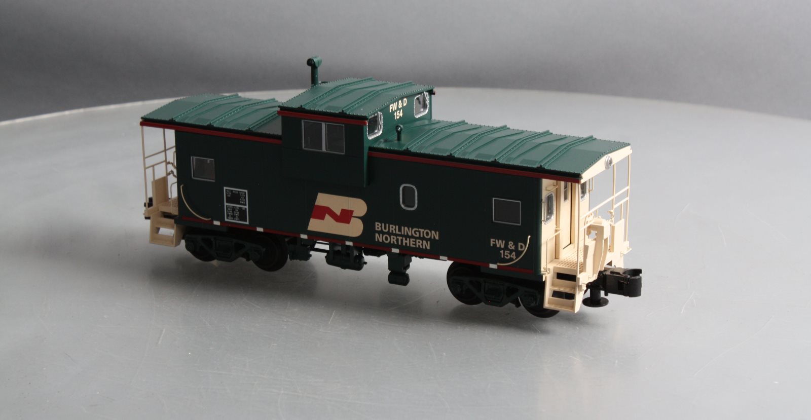 Atlas 6606 O Gauge Burlington Northern Lighted Caboose #154 (3-Rail) LN/Box