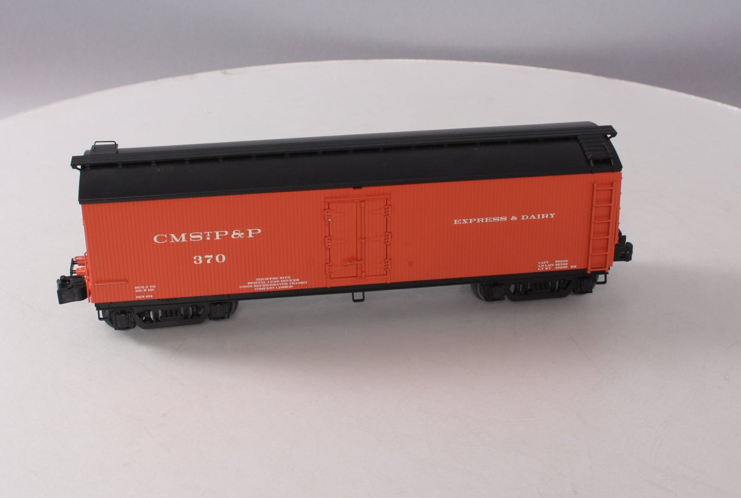 Lionel 6-82639 O Gauge Milwaukee Road Milk Car #370