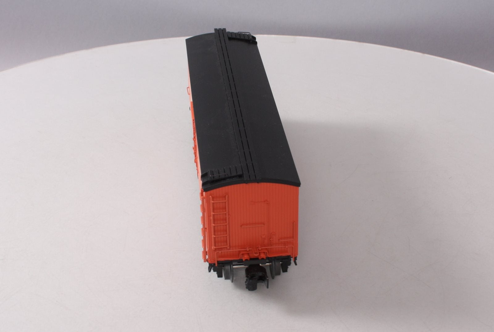 Lionel 6-82639 O Gauge Milwaukee Road Milk Car #370