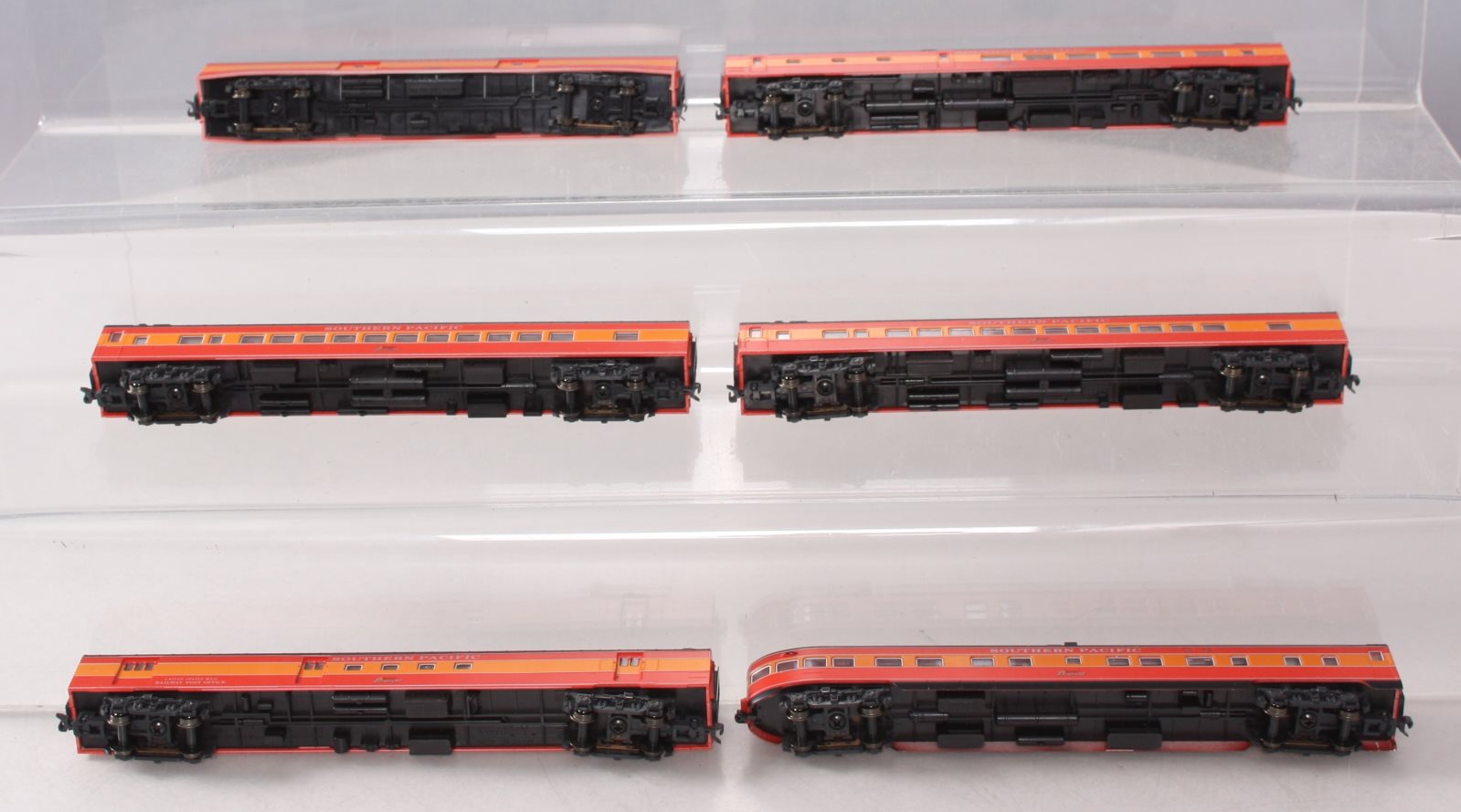 Kato 106-019 Southern Pacific Daylight Passenger Cars (Set of 6) LN/Box