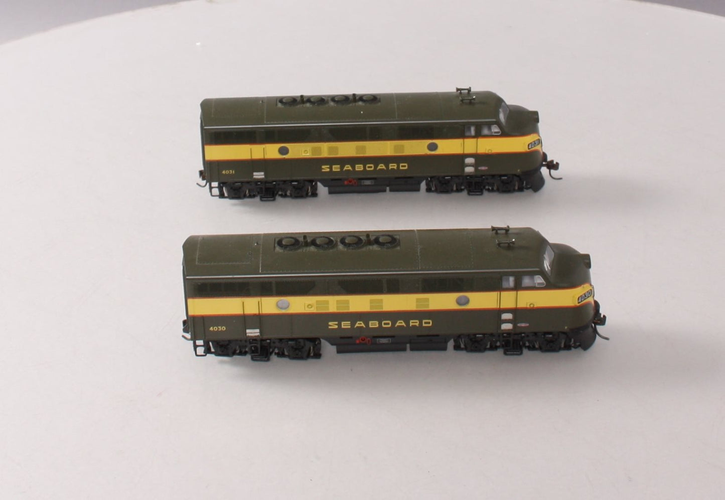 Athearn G2517 HO Scale Seaboard F3 Diesel Locomotive AA Set #4030/4031 LN/Box