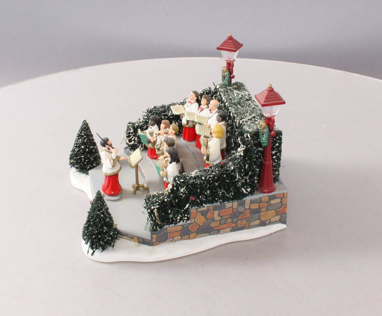 Dept 56 56.52505 Village Animated "Holiday Singers" LN/Box