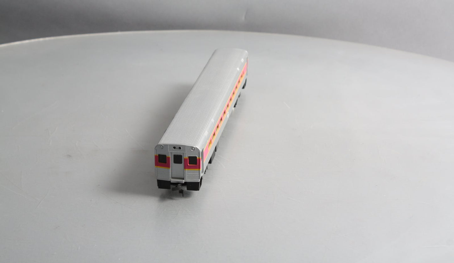 Walthers 932-6083 HO Scale MBTA 85' Horizon Commuter Cab MT/Box