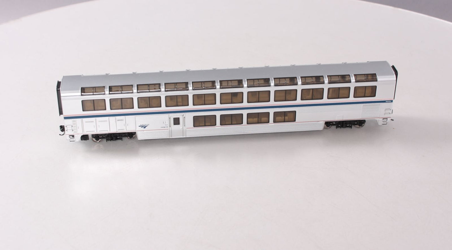 Walthers 920-11043 HO Amtrak 85' Pullman-Standard Superliner Lounge Phase IVb