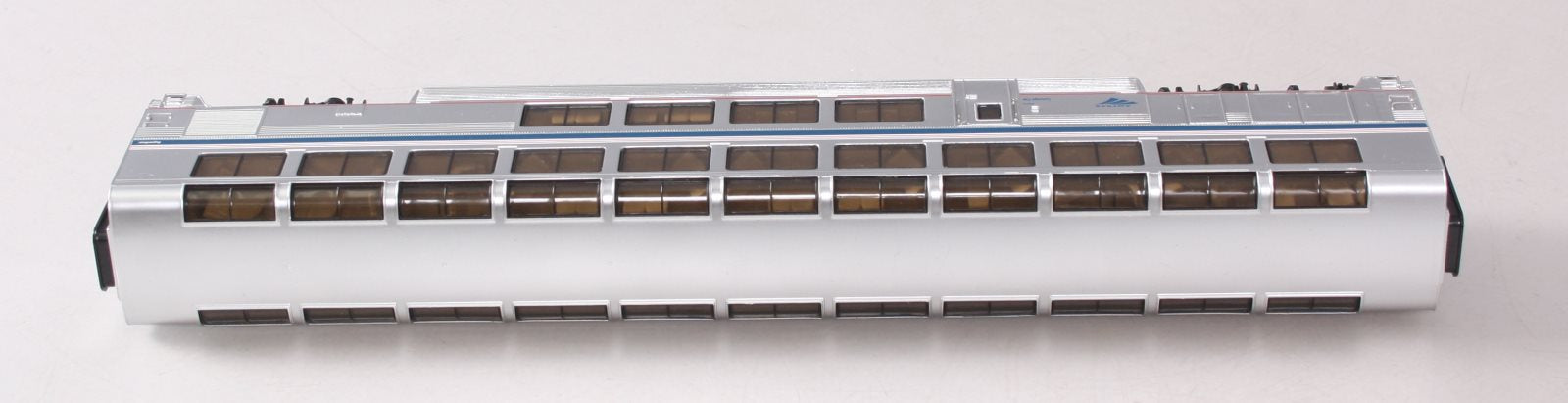 Walthers 920-11043 HO Amtrak 85' Pullman-Standard Superliner Lounge Phase IVb