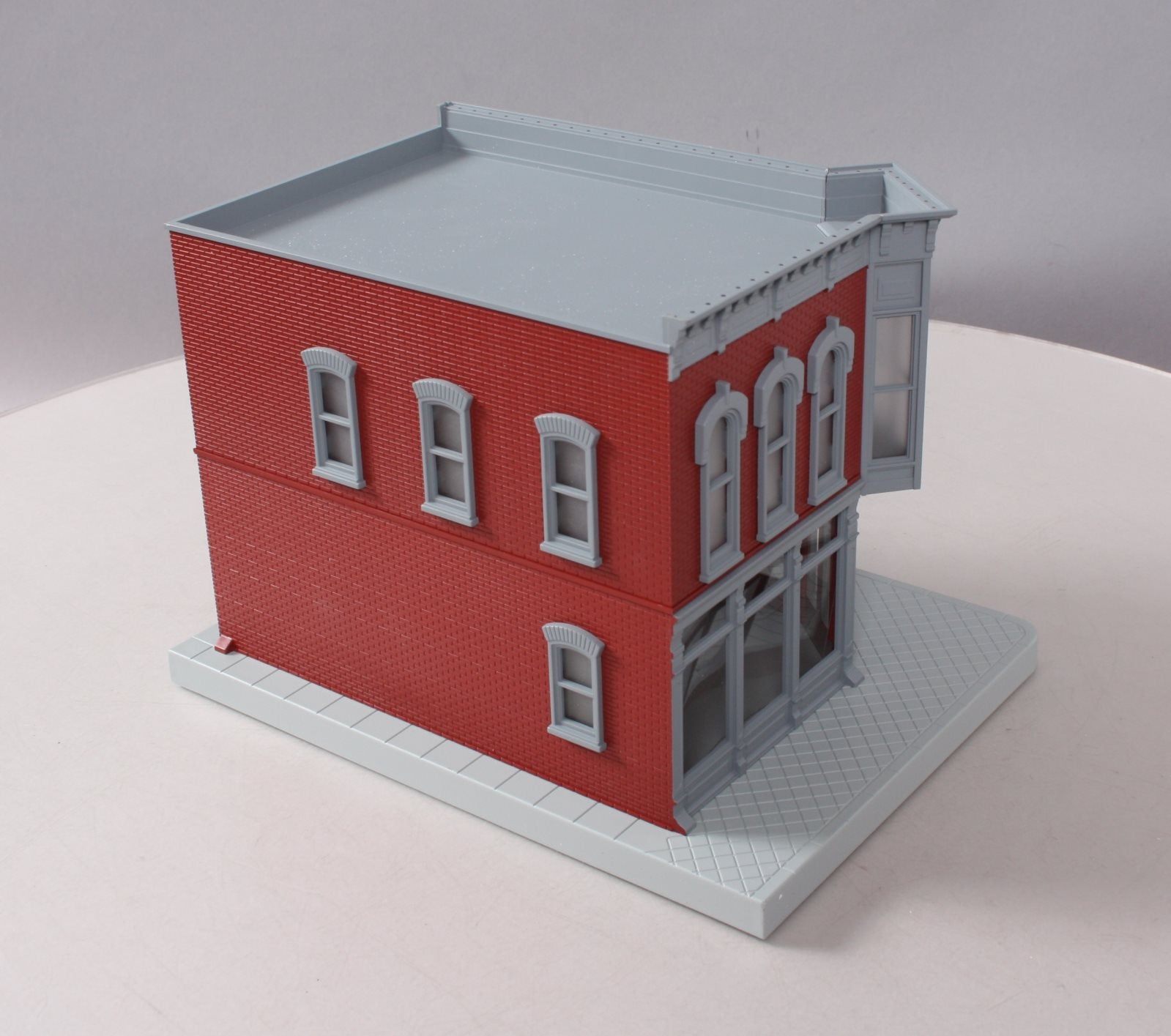 MTH 30-9012 O Gauge Corner Drug Store Red W/ Gray Trim EX/Box