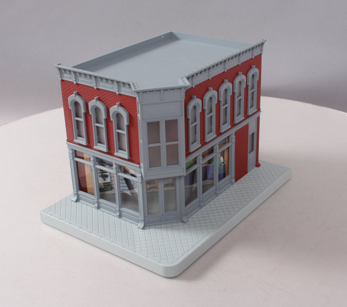 MTH 30-9012 O Gauge Corner Drug Store Red W/ Gray Trim LN/Box