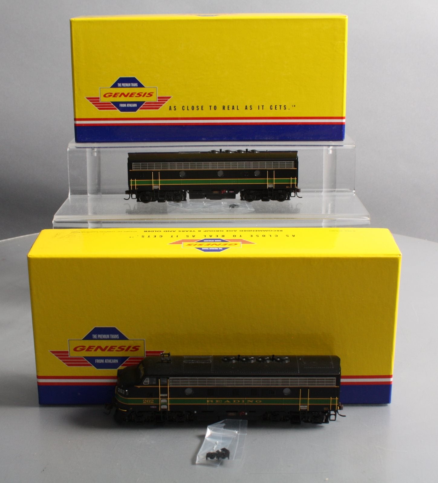 Athearn G1608 HO Scale Reading F3 Diesel Locomotive AB Set LN/Box