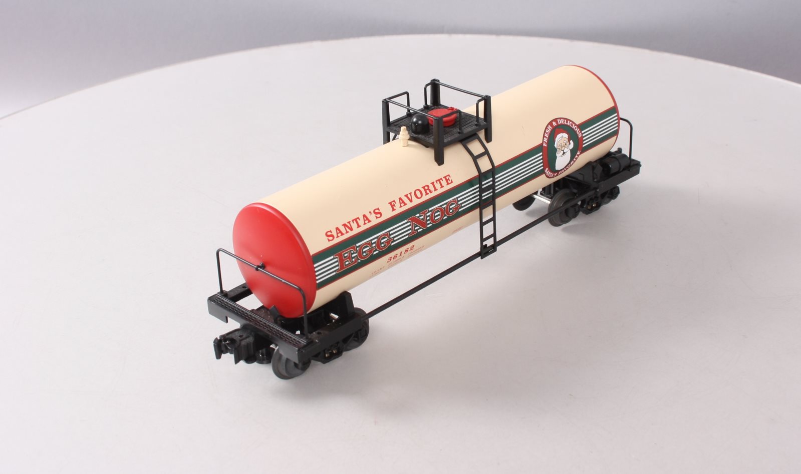 Lionel 6-36182 O Egg Nog Unibody Tank Car NIB