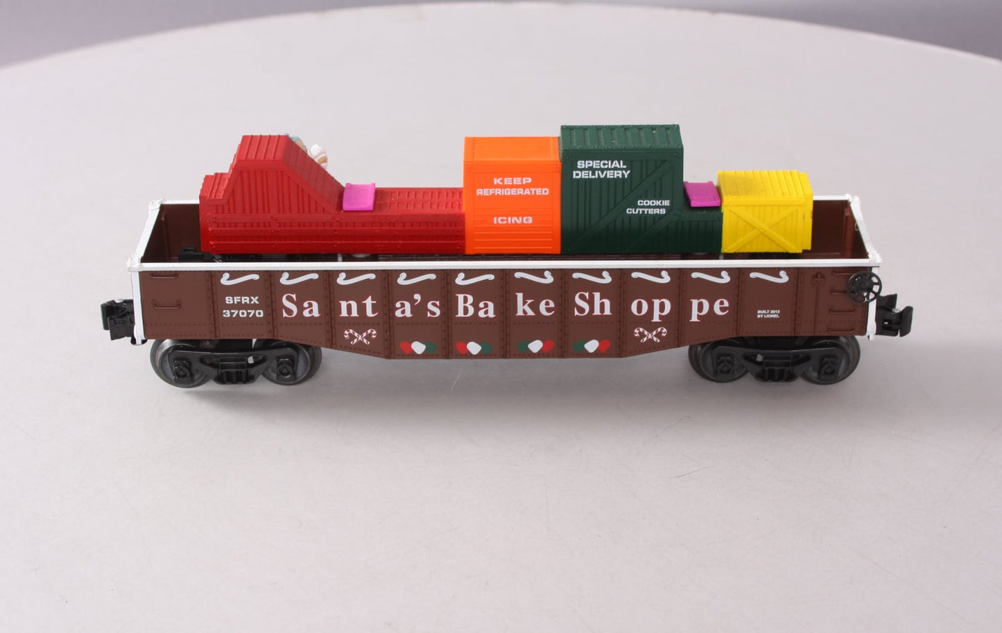 Lionel 6-37070 O Gauge Christmas Gingerbread Animated Gondola Car LN/Box