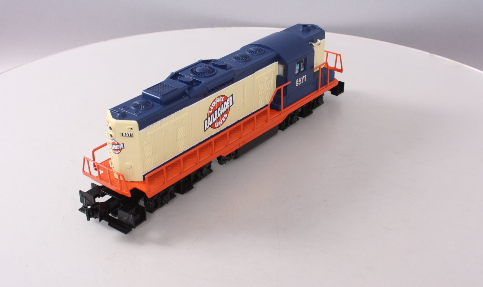 Lionel 6-28571 O Gauge LRRC 2007 GP-9 Powered Diesel Locomotive #8571 LN/Box