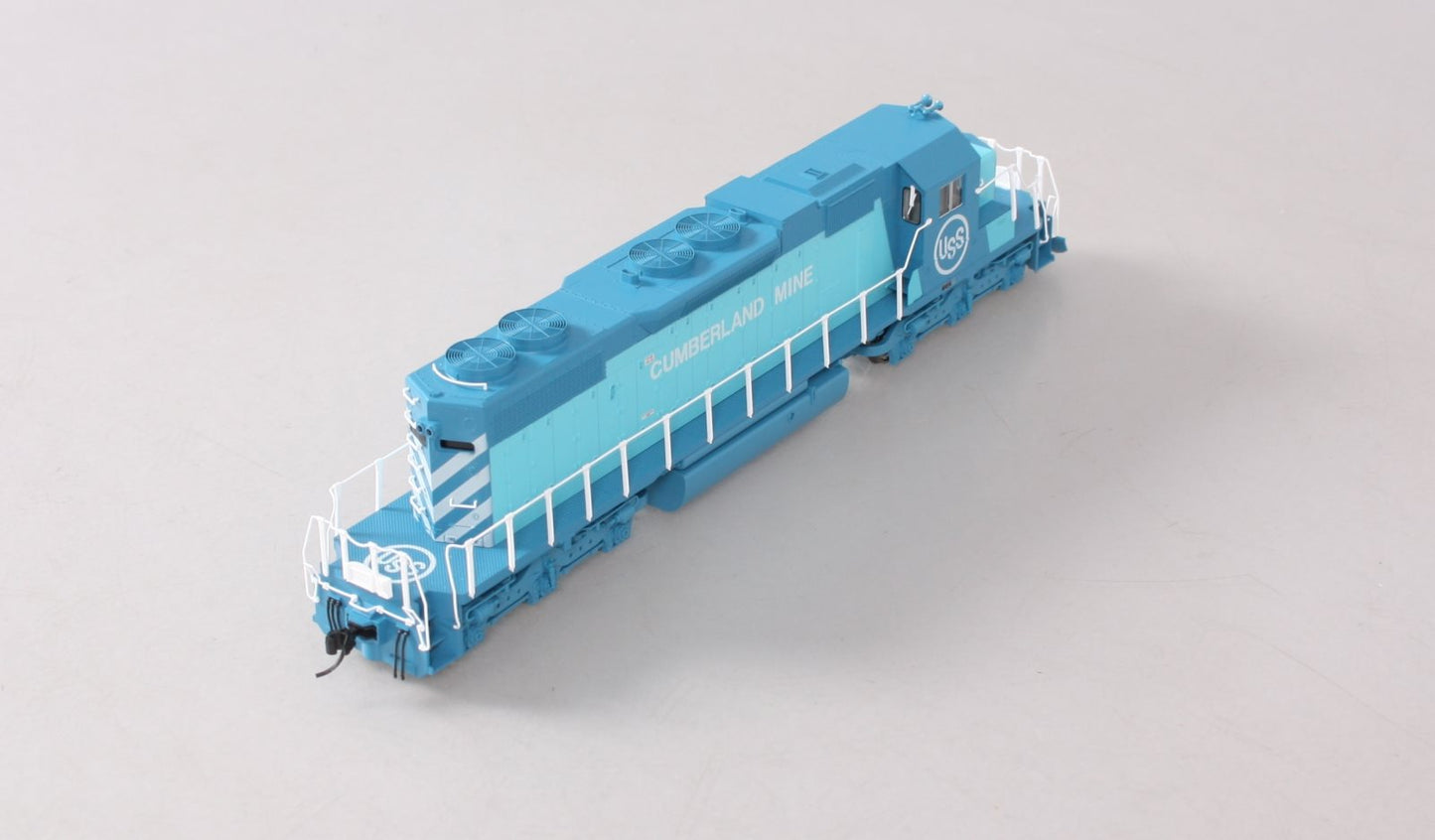 Kato 37-6491 HO U.S. Steel SD38-2 Diesel Locomotive #1