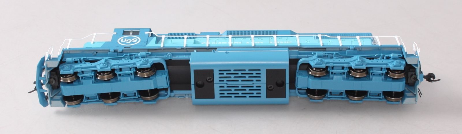Kato 37-6491 HO U.S. Steel SD38-2 Diesel Locomotive #1