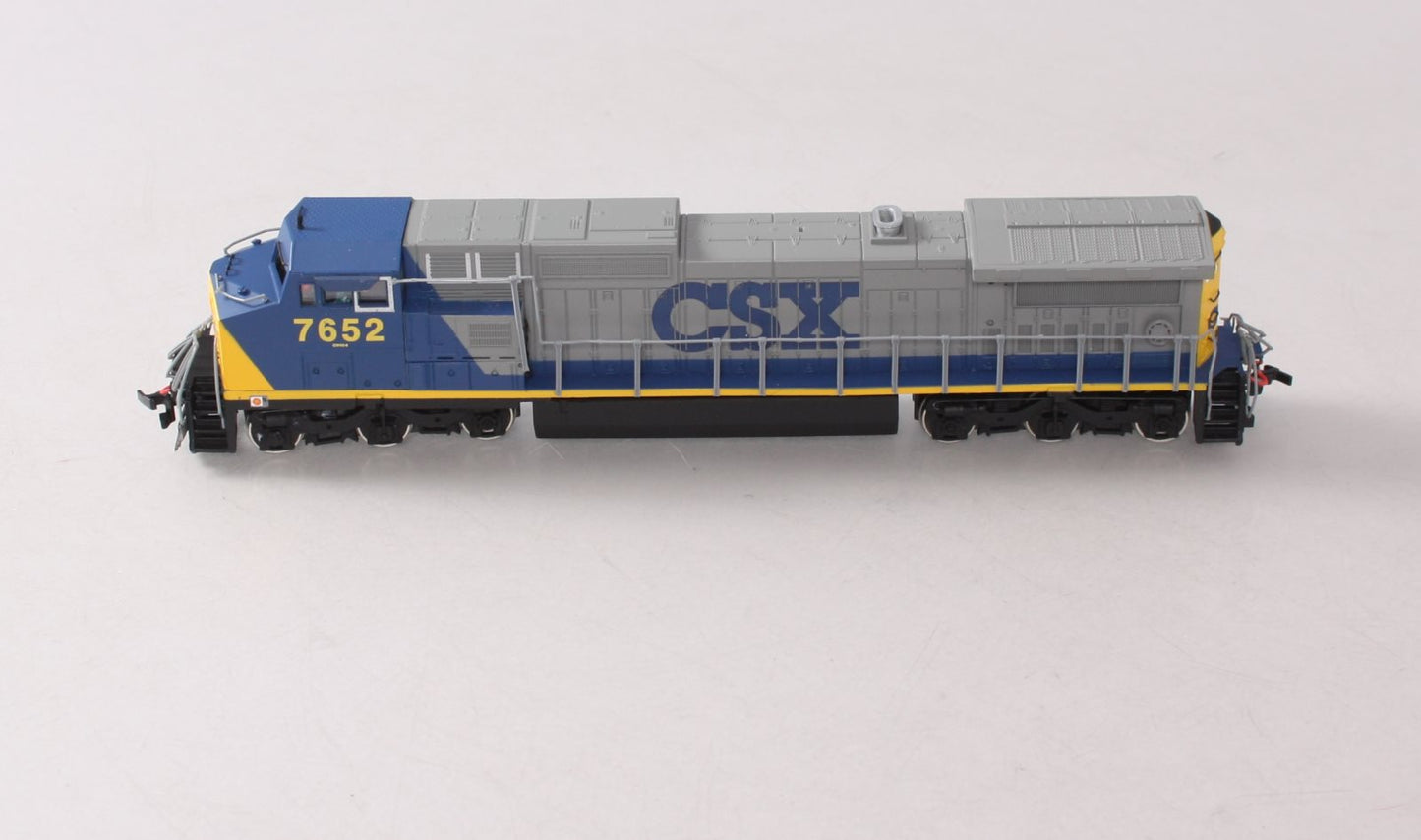 Bachmann 86011 HO Scale CSX GE Dash 8-40CW Wide Cab Diesel Locomoitve #7652 LN/Box