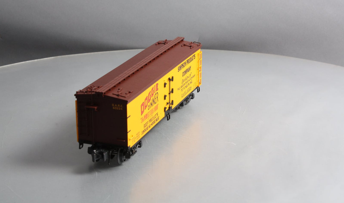 K-Line K742-8023 O Gauge Doggie Dinner Wood Sided Reefer Car #60224 LN/Box