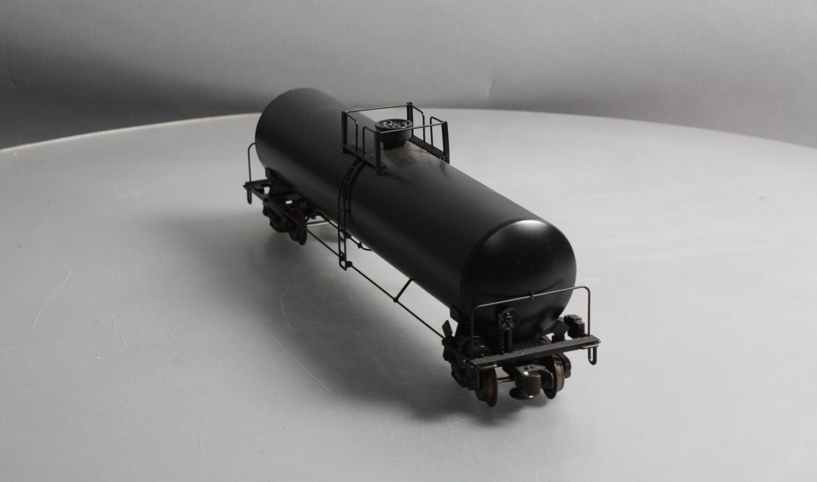 K-Line K6334-0002 O Gauge Undecorated Aluminum Tank Car LN/Box