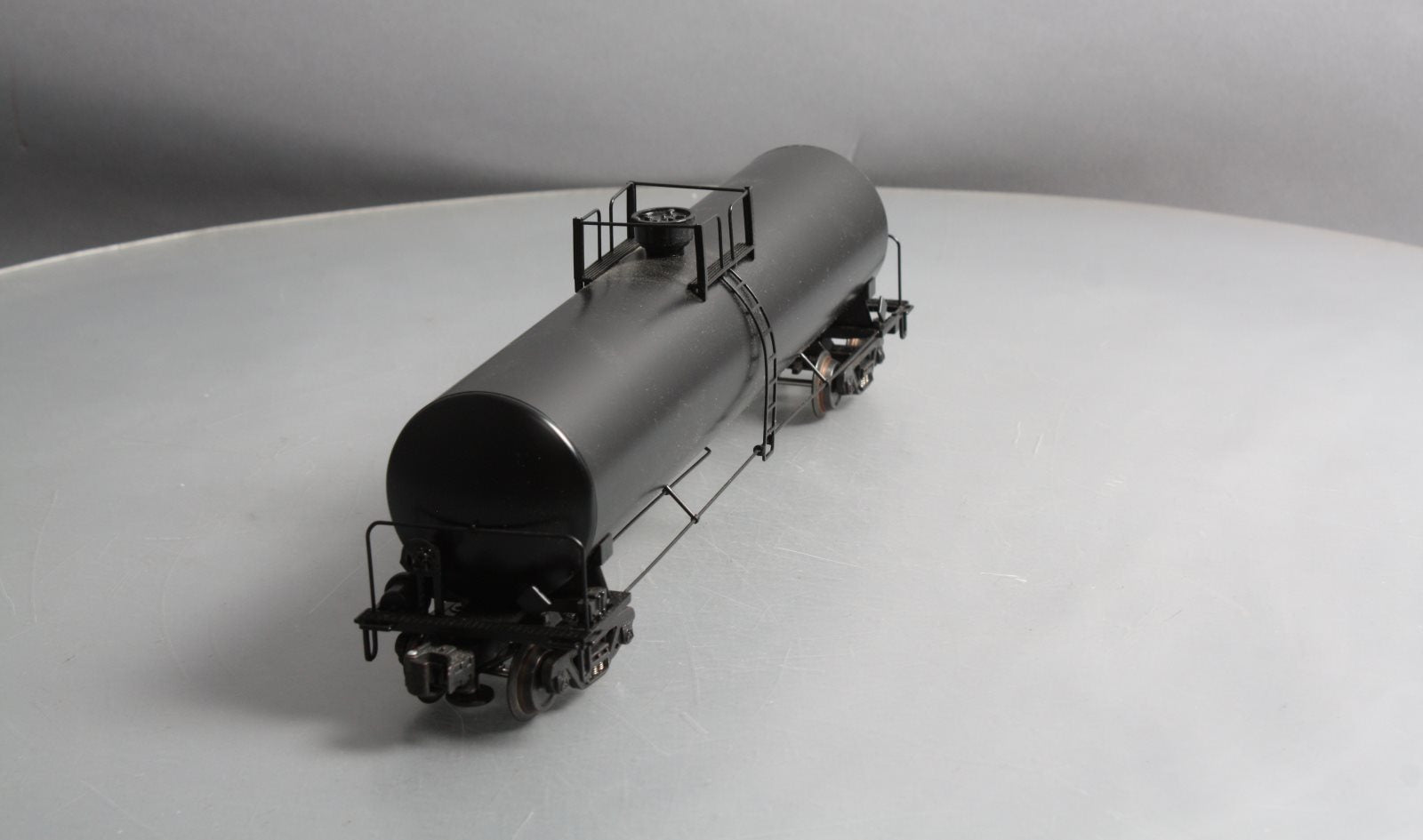 K-Line K6334-0002 O Gauge Undecorated Aluminum Tank Car LN/Box