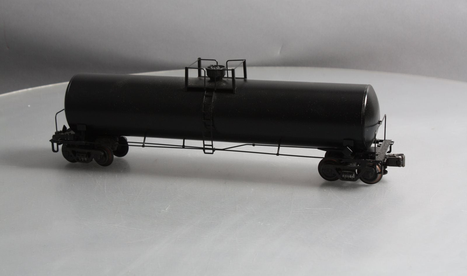 K-Line K6334-0002 O Gauge Undecorated Aluminum Tank Car LN/Box