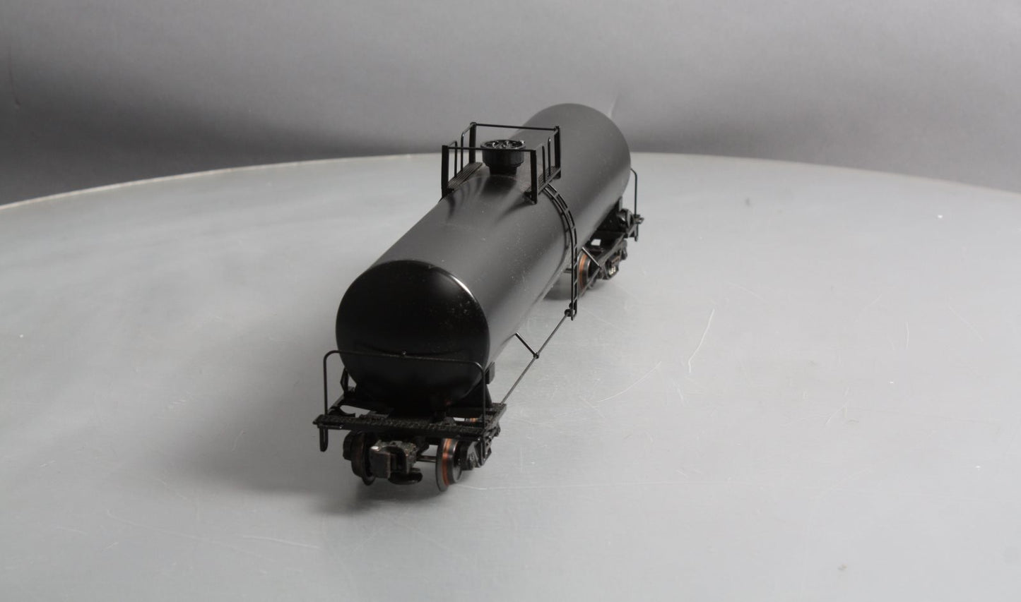 K-Line K6334-0002 O Gauge Undecorated Aluminum Tank Car LN/Box