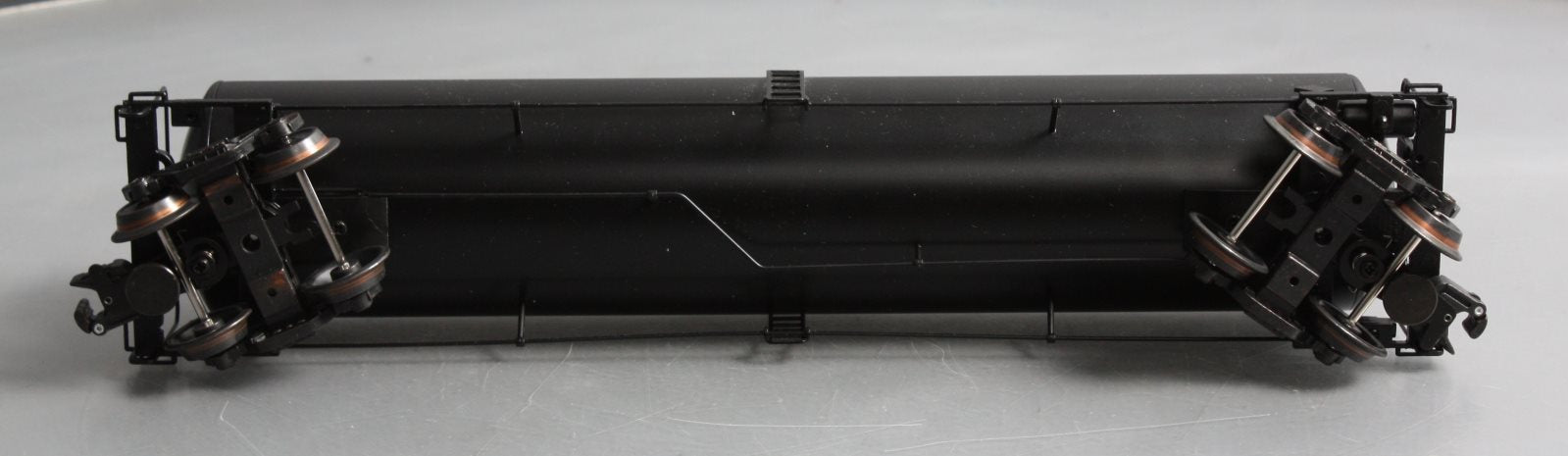 K-Line K6334-0002 O Gauge Undecorated Aluminum Tank Car LN/Box
