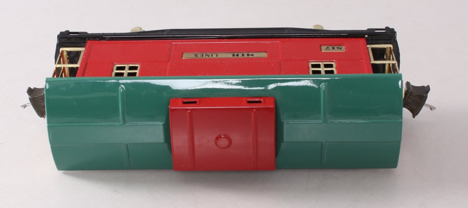 MTH 10-1042 O Gauge 817 Red & Peacock Roof Caboose w/ Brass Trim LN/Box