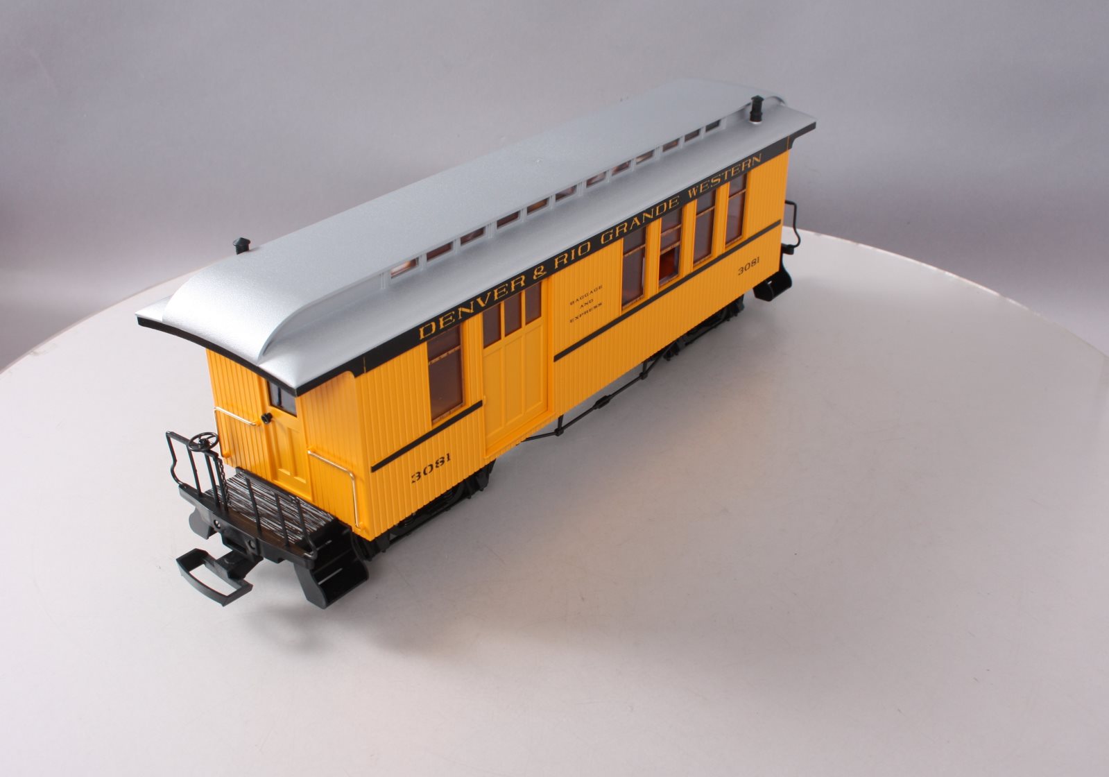 LGB 3081 G Scale Denver & Rio Grande Western Combine Passenger Car LN/Box