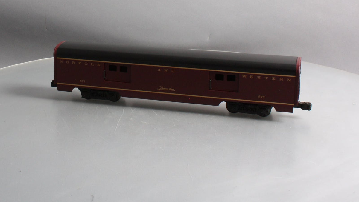 Lionel 6-19139 O Gauge Norfolk and Western Aluminum Baggage Car #577 NIB