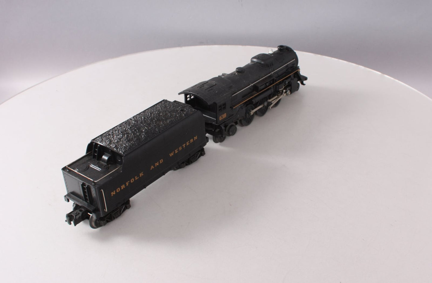 Lionel 6-18638 Norfolk & Western 2-6-4 Steam Loco & Tender #638 EX/Box