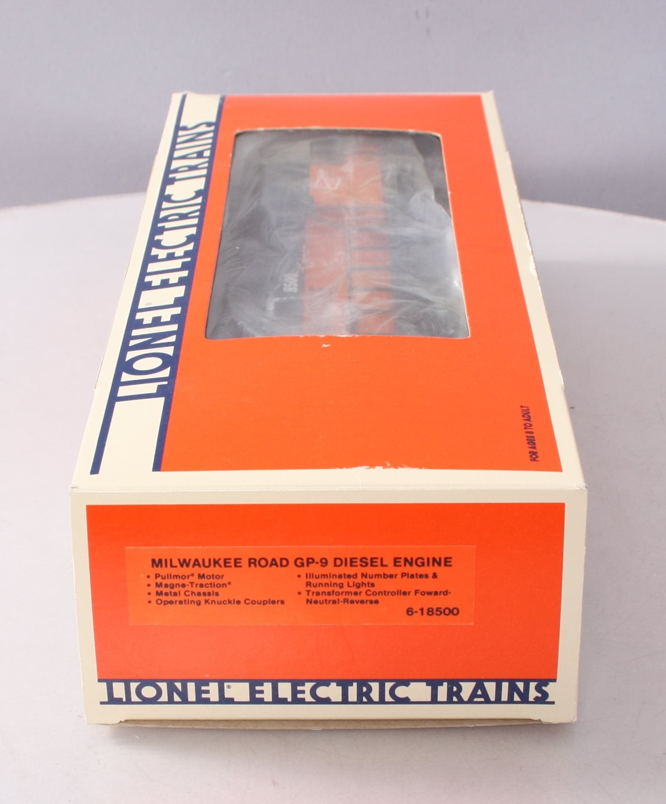 Lionel 6-18500 O Gauge Milwaukee Road GP9 Diesel Locomotive #8500 LN/Box