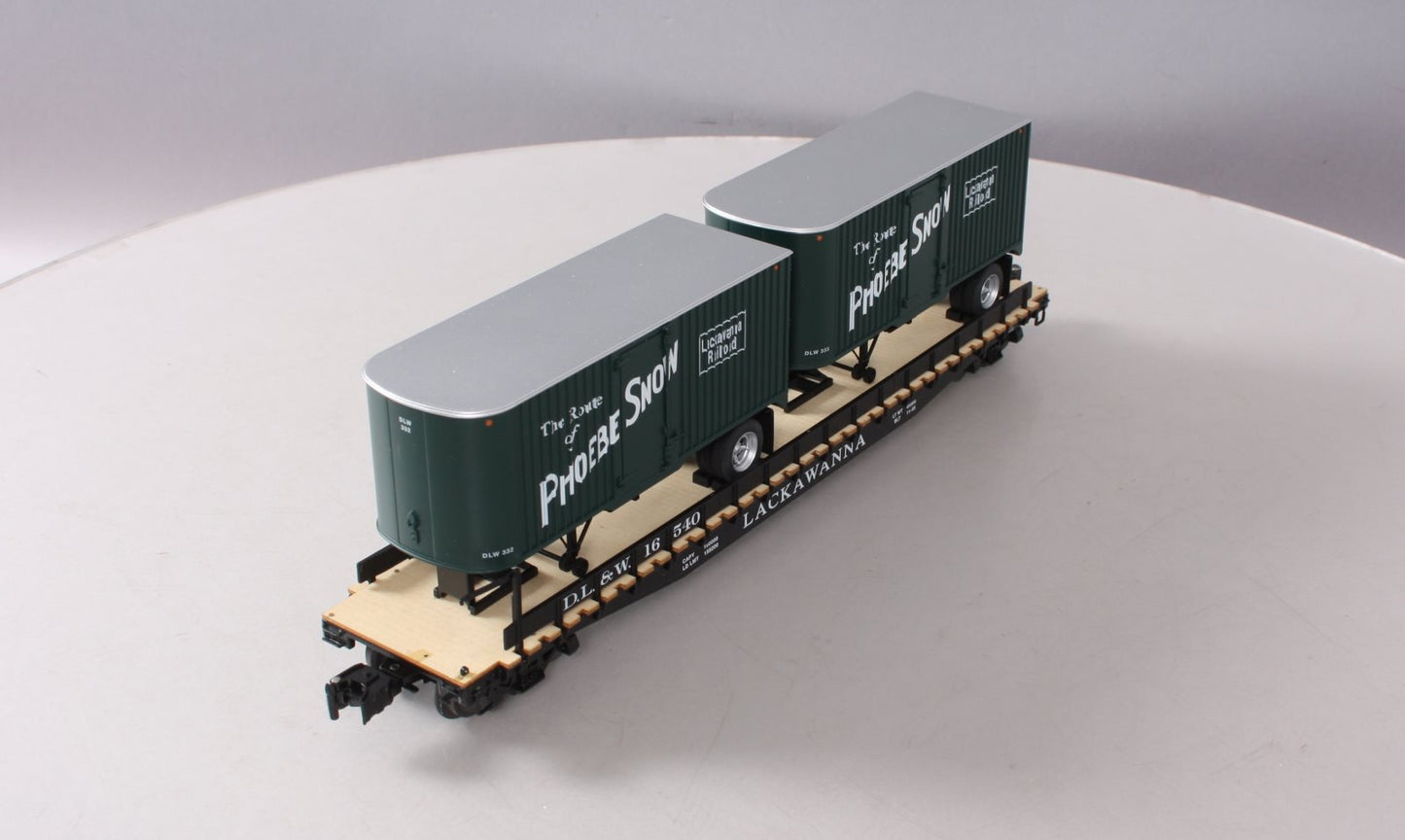 Lionel 6-27563 O Gauge Lackawanna Flatcar with Piggyback #16540