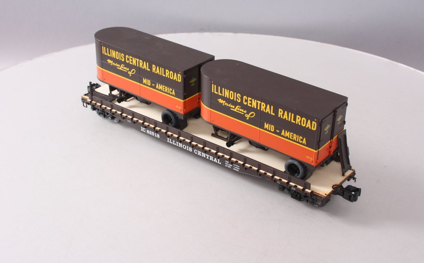 Lionel 6-27066 Illinois Central Flatcar with Piggyback Trailers