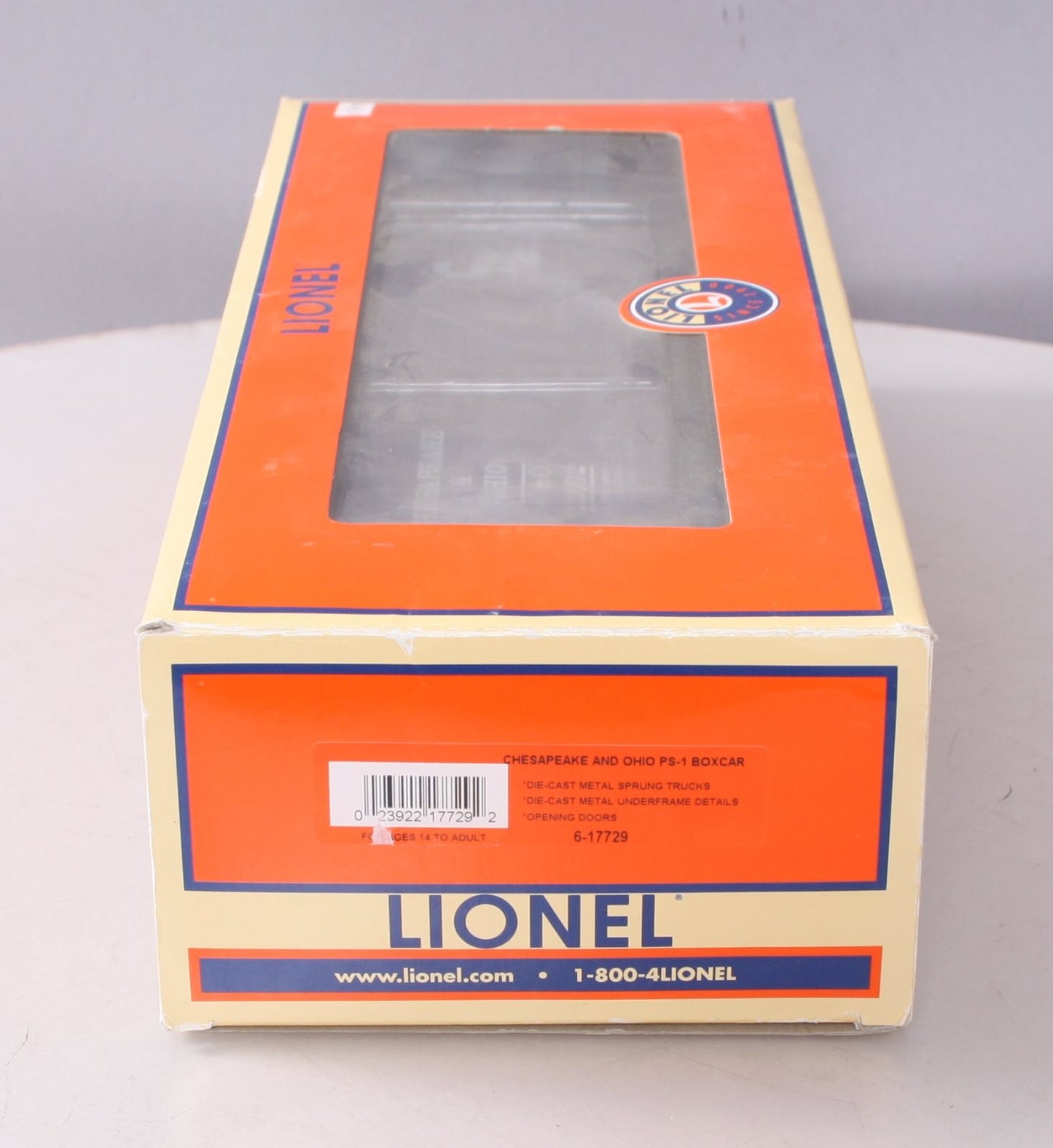 Lionel 6-17729 O Gauge Chesapeake & Ohio PS-1 Boxcar #2992