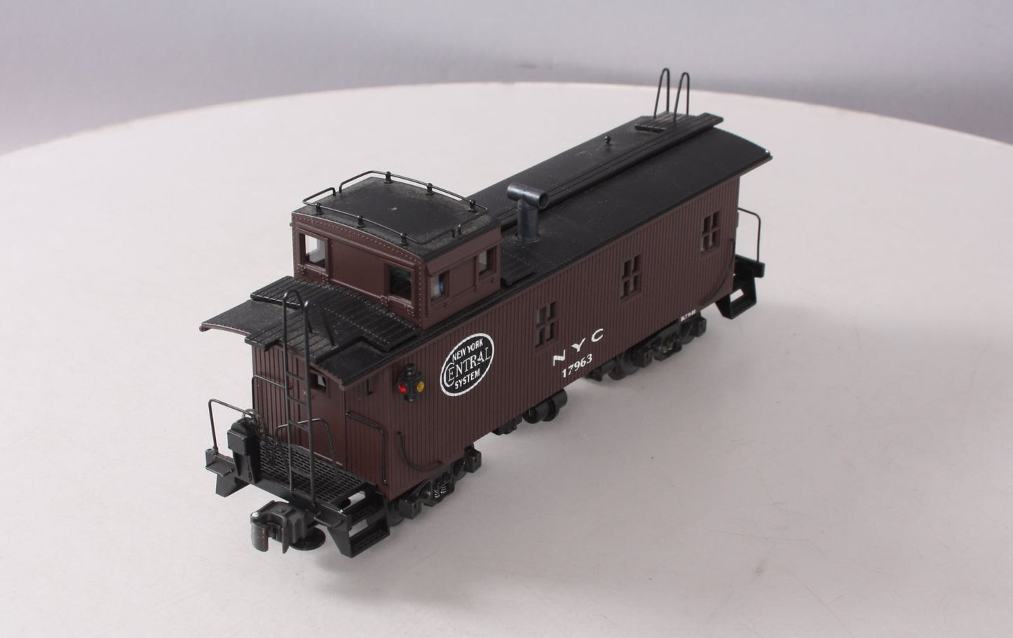 K-Line K616-1751 O Gauge New York Central Woodside Cupola Caboose #17963 w/Smoke EX/Box