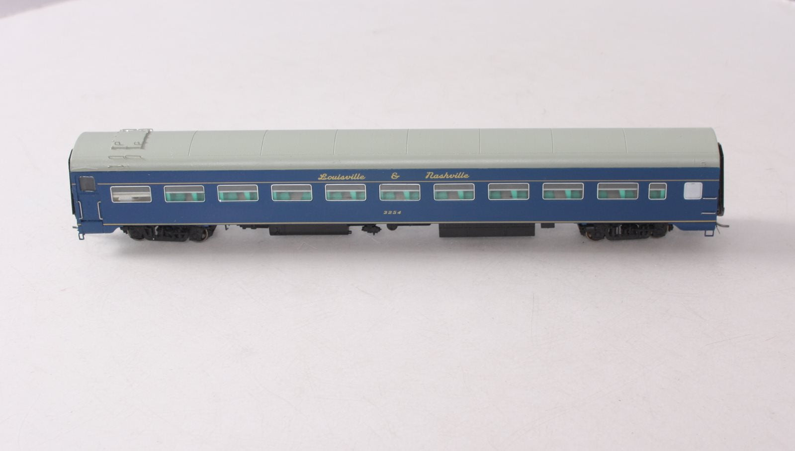 Rapido 100118 HO L&N Lightweight Coach #3254 LN/Box