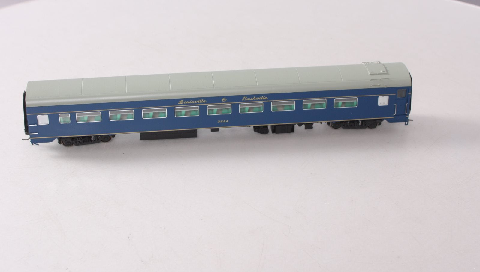 Rapido 100118 HO L&N Lightweight Coach #3254 LN/Box