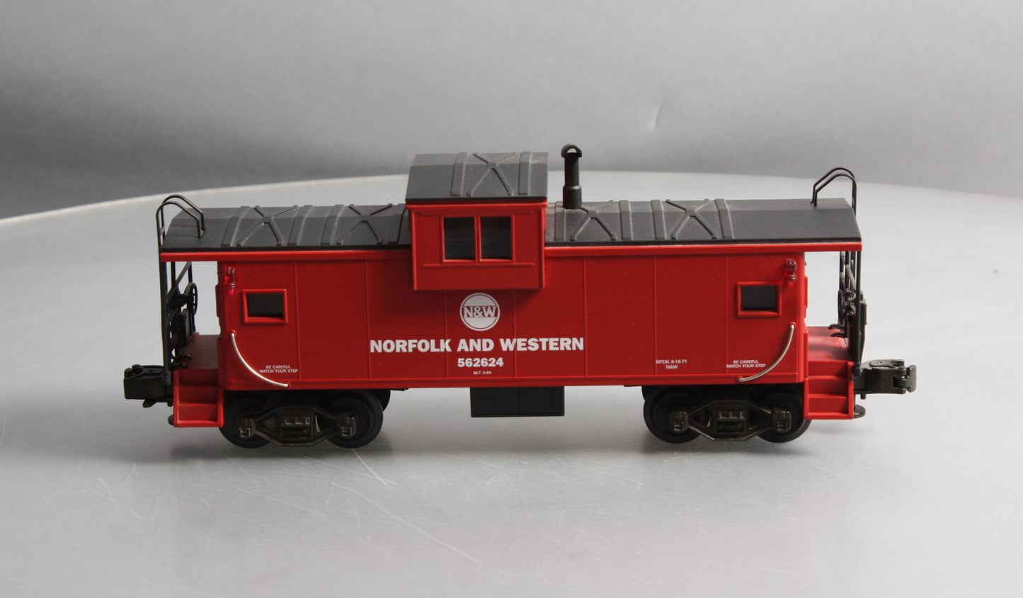 MTH 20-9103 O Norfolk and Western Extended Vision Caboose #562624 LN/Box