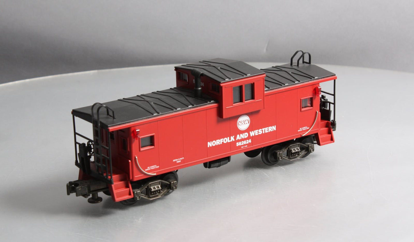 MTH 20-9103 O Norfolk and Western Extended Vision Caboose #562624 LN/Box