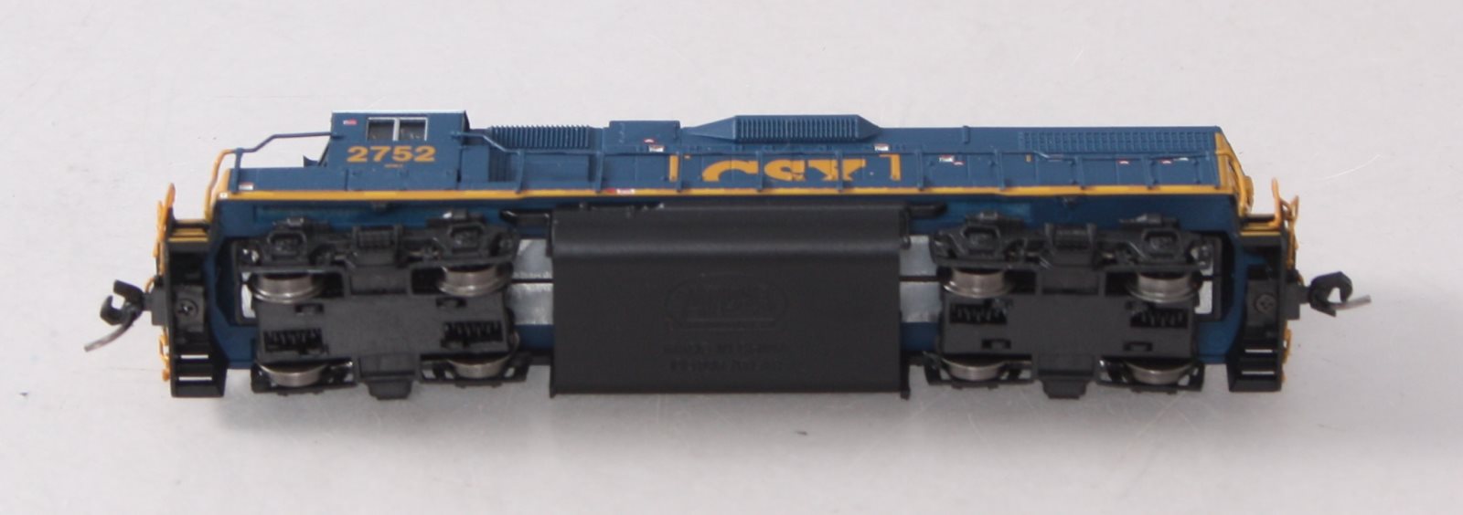 Atlas 40003617 N Scale CSX GP38-2 Diesel Locomotive #2751