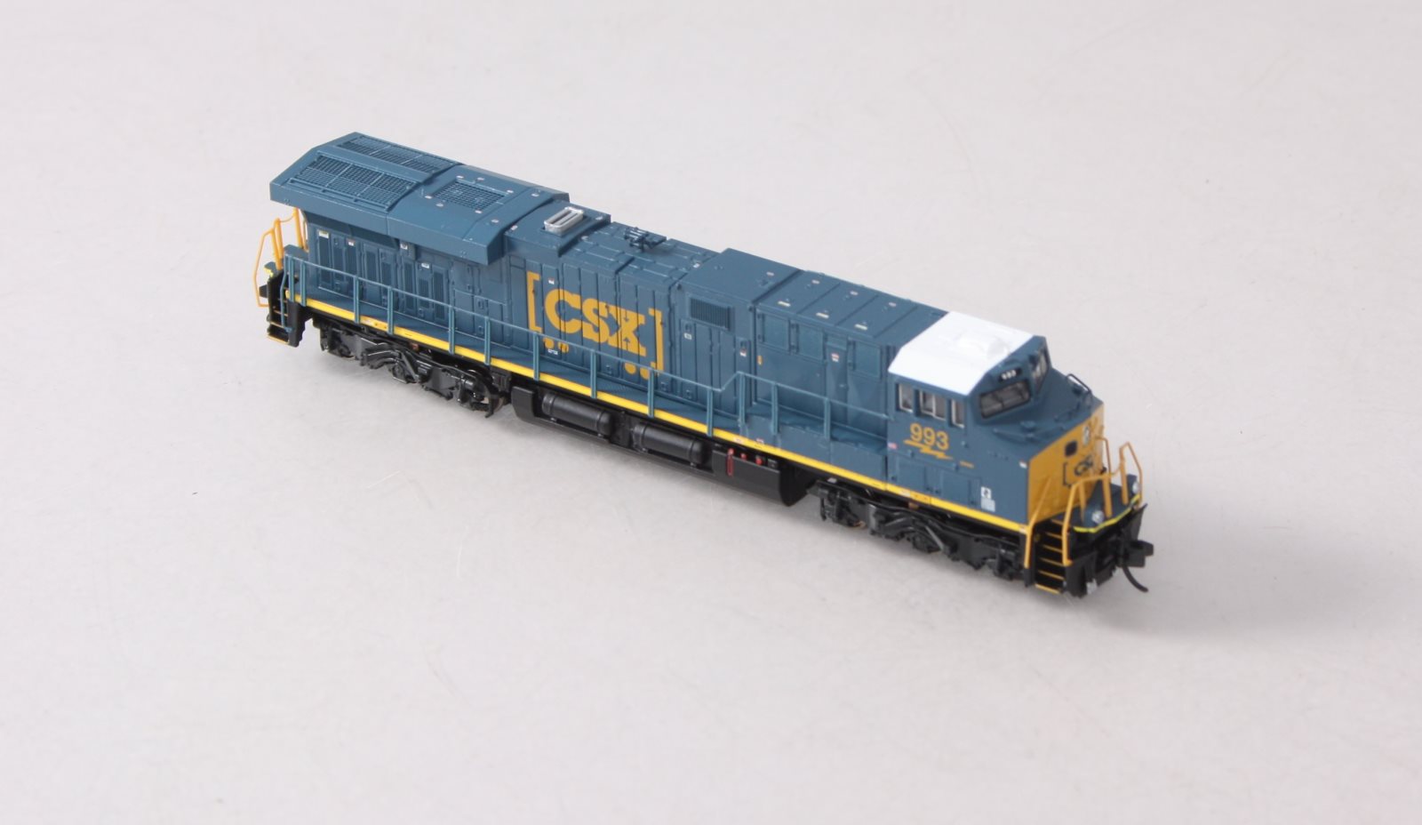 Broadway Limited 3897 N CSX GE ES44AC Diesel Locomotive Sound/DCC #993