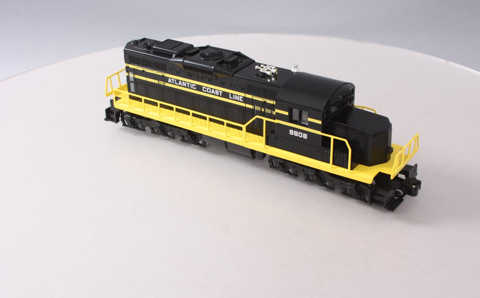 Lionel 6-18808 O Gauge Atlantic Coast Line SD-18 Diesel Locomotive #8808 EX/Box