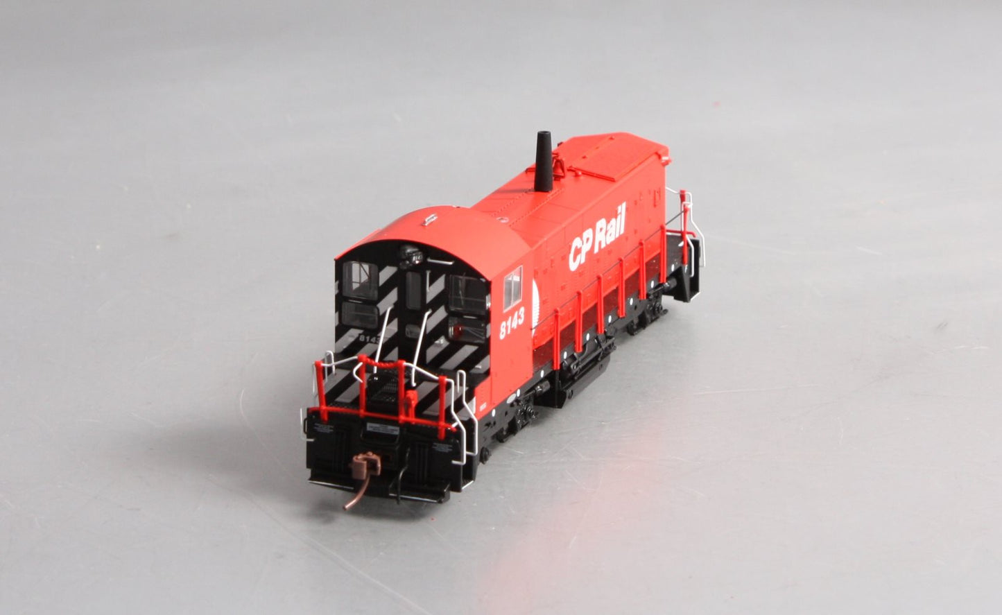Rapido Trains 26027 HO CP SW1200RS Red(8')8143