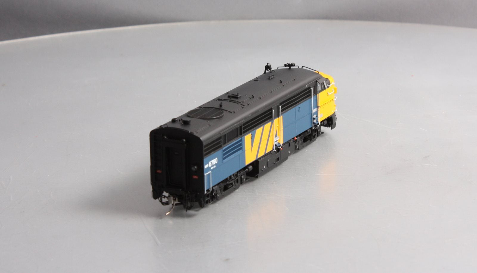 Rapido Trains 20522 HO VIA Rail Canada MLW FPA4 with Sound & DCC #6790