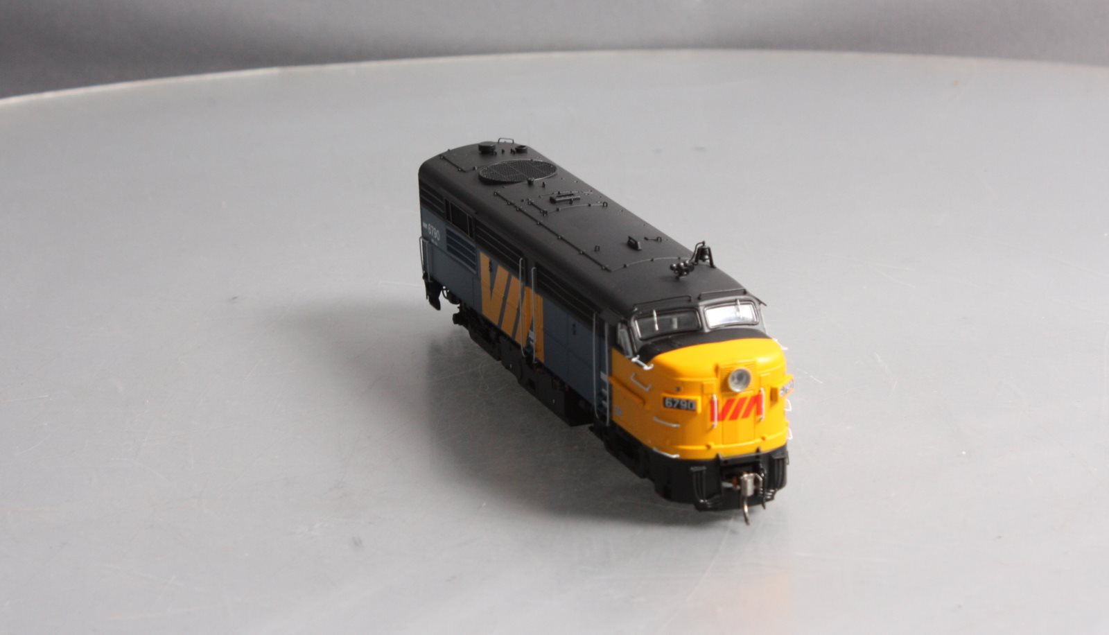 Rapido Trains 20522 HO VIA Rail Canada MLW FPA4 with Sound & DCC #6790