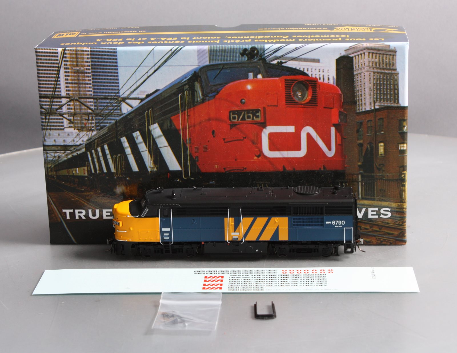 Rapido Trains 20522 HO VIA Rail Canada MLW FPA4 with Sound & DCC #6790
