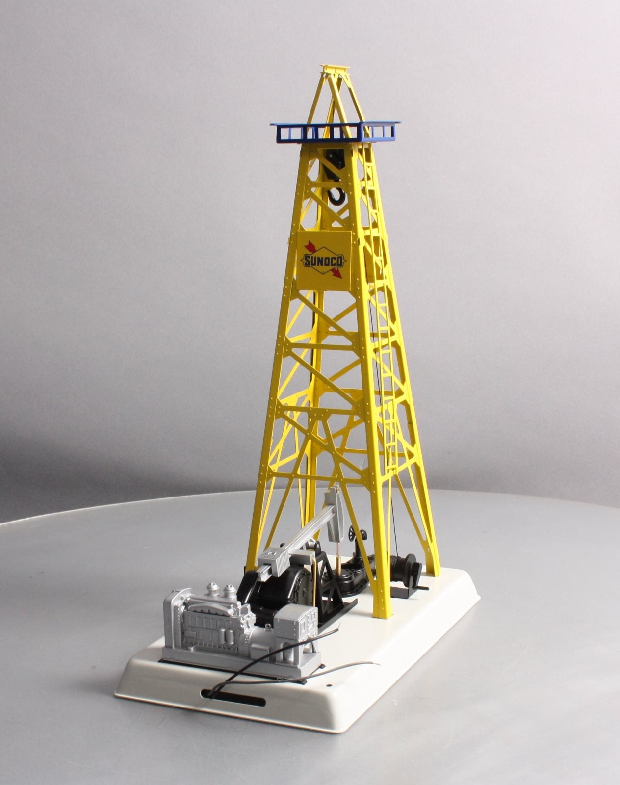 Lionel 6-24238 O Gauge Sunoco Oil Derrick LN/Box