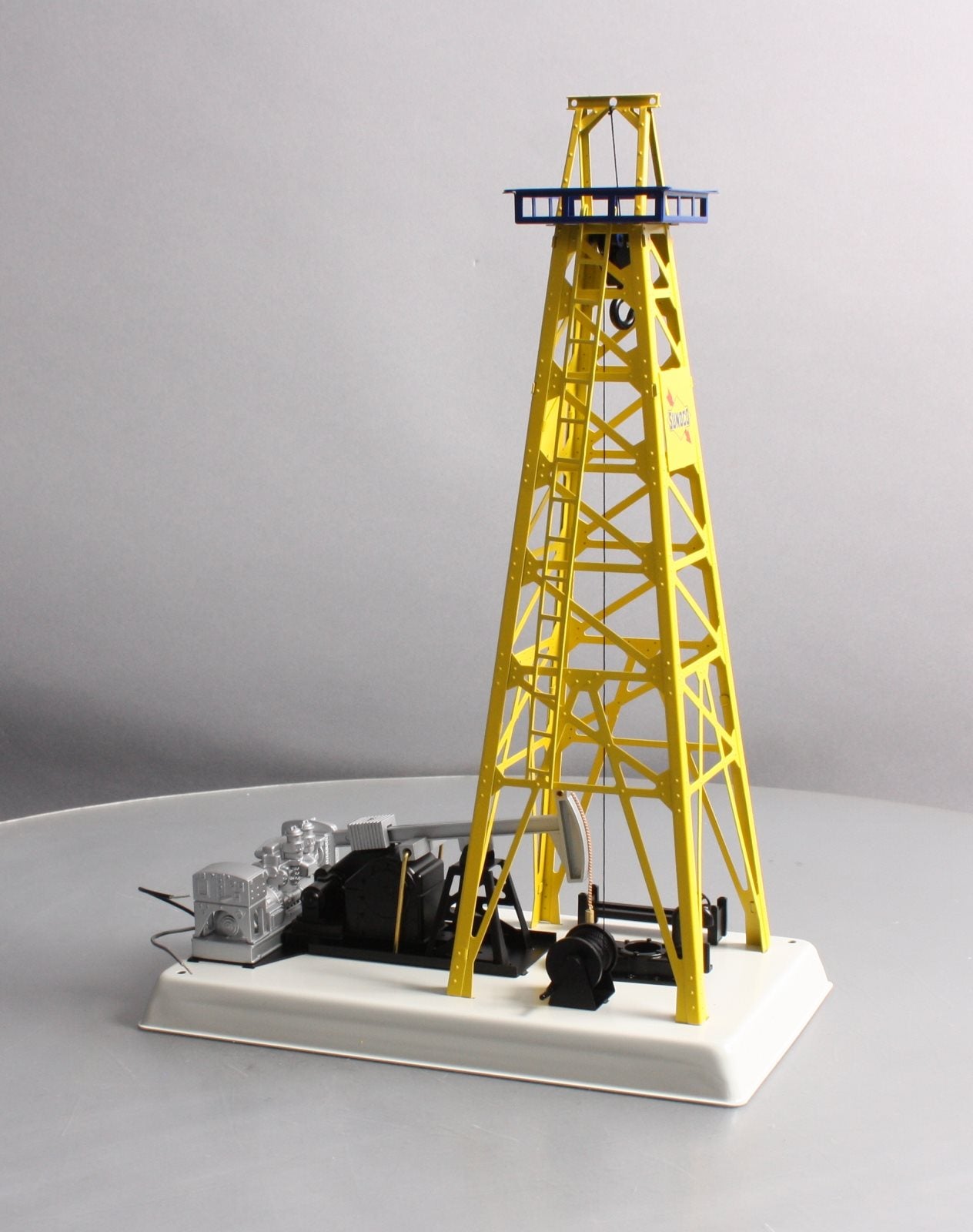 Lionel 6-24238 O Gauge Sunoco Oil Derrick LN/Box