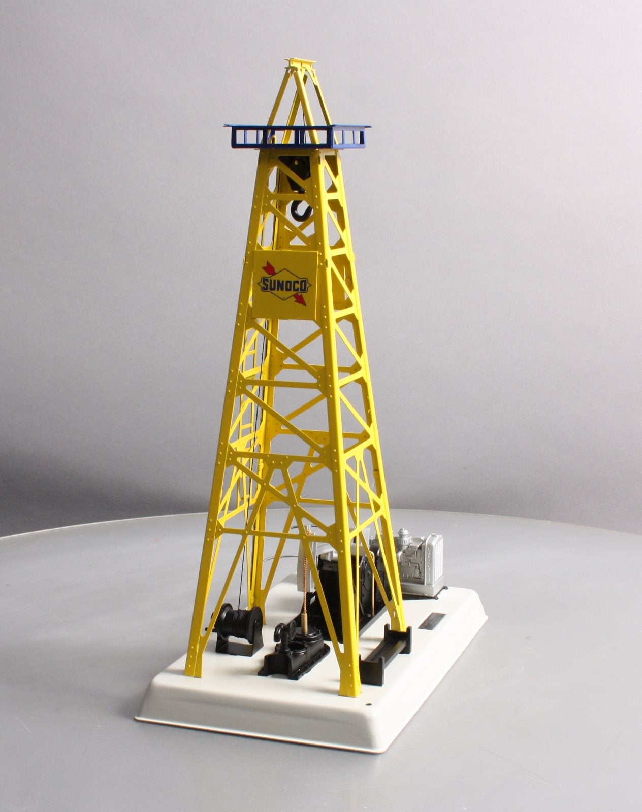 Lionel 6-24238 O Gauge Sunoco Oil Derrick LN/Box