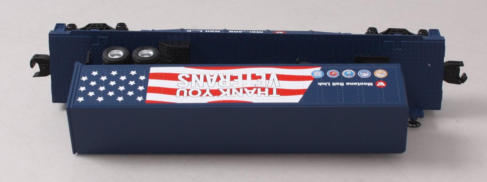 MTH 30-76849 O Montana Rail Link Veterans Flat Car w/40' Trailer NIB