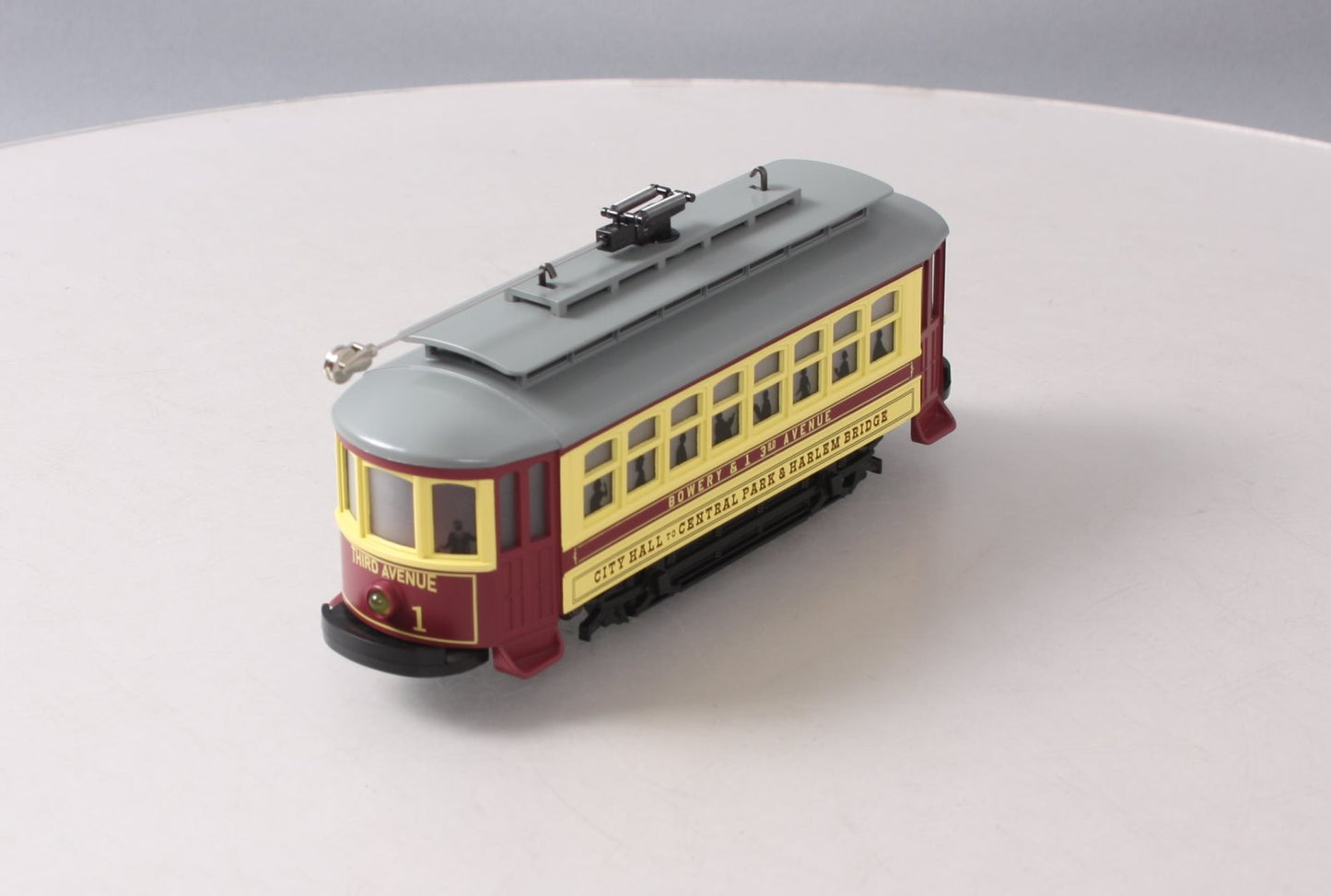 MTH 30-5208 O Gauge City Hall To Central Park Trolley LN/Box